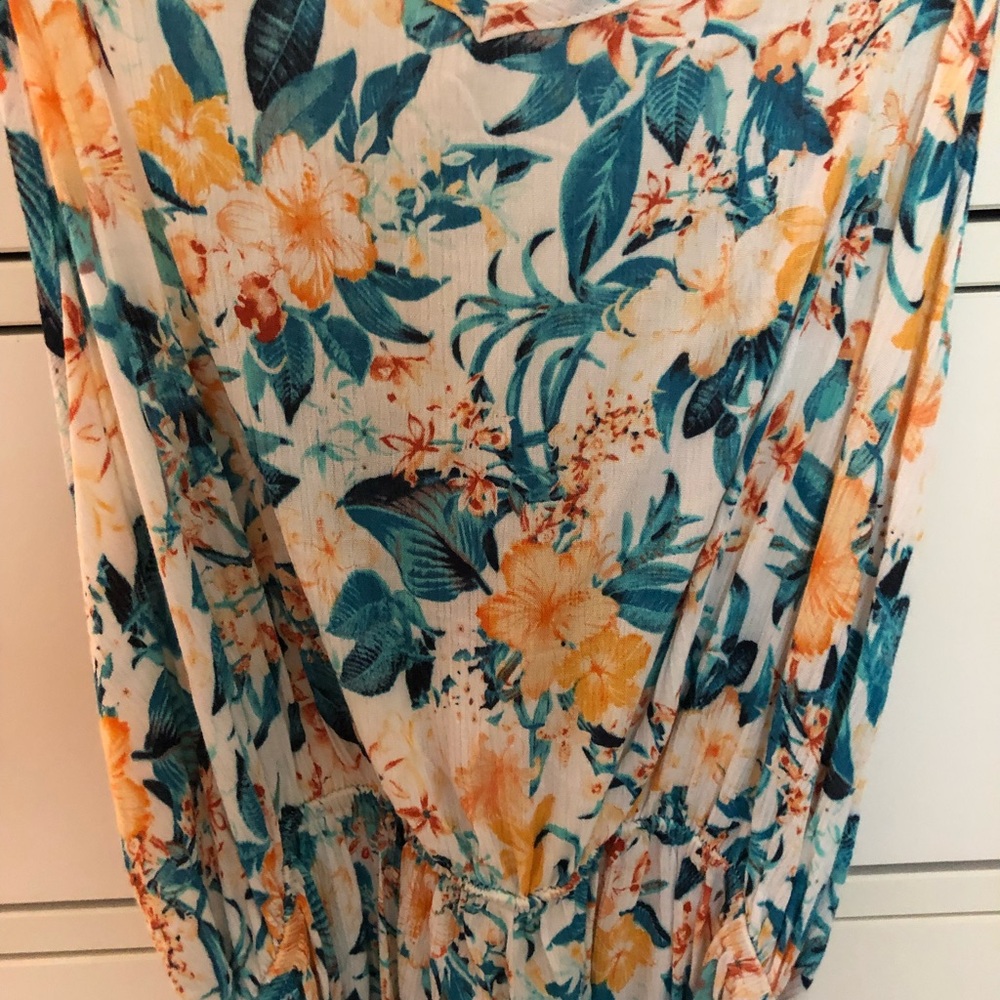 Hawaiian floral romper